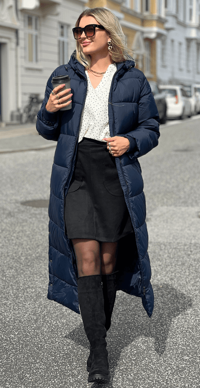 Liv – Lang Vinrød Vinterfrakke