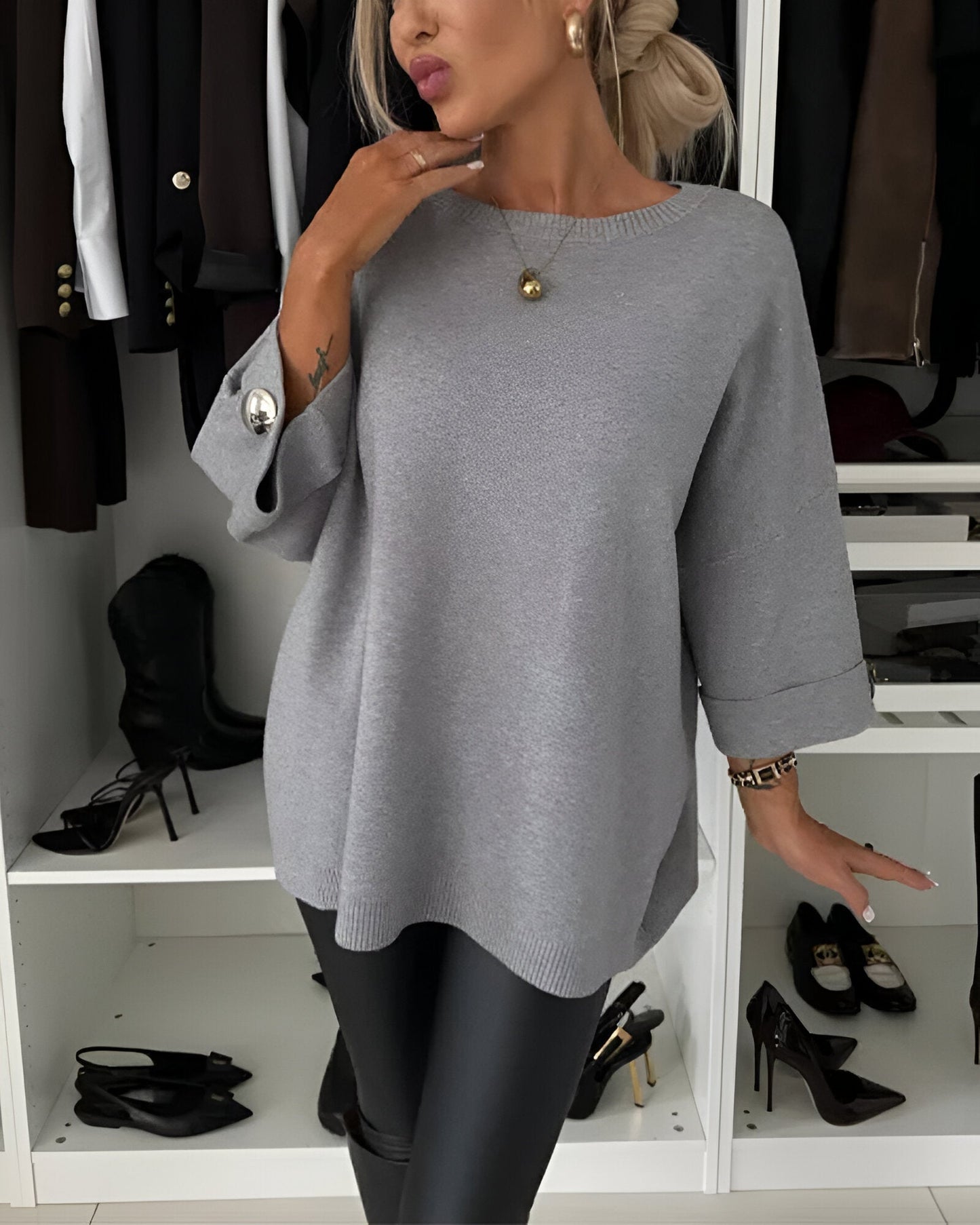 Lucía™ | Blød Sweater med Knapdetaljer