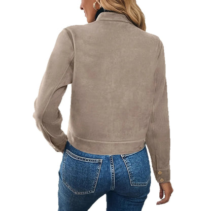 Nora - Kort Jakke med Lynlås og Lommer