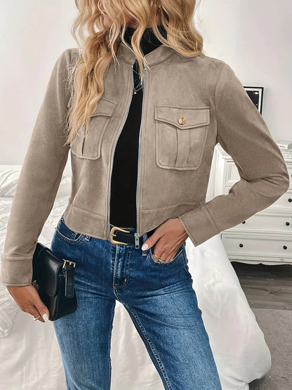 Nora - Kort Jakke med Lynlås og Lommer