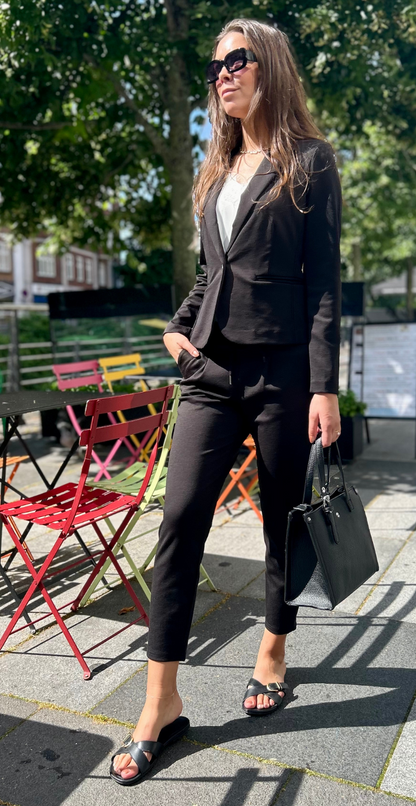 Linnea - Klassisk Sort Blazer