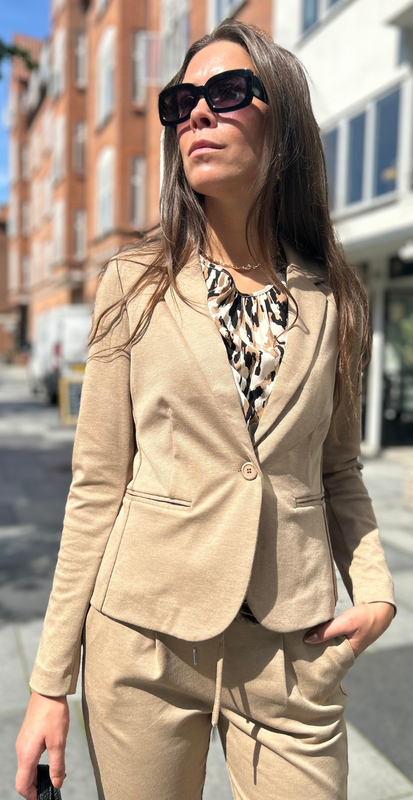 Linnea - Klassisk Sort Blazer